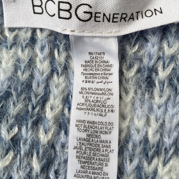 NWT BCBGeneration Knit Eternity Scarf - NEW - Picture 4 of 12